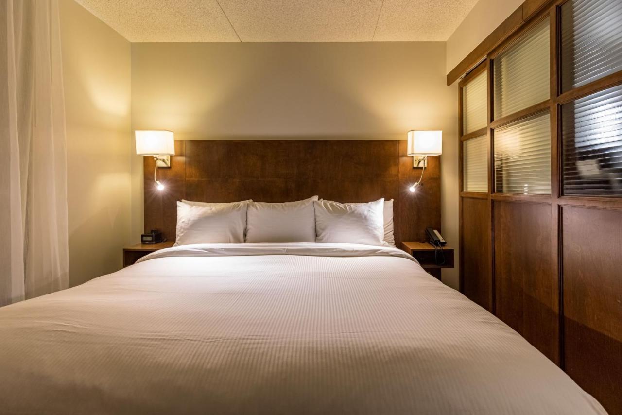 Hotel & Suites Normandin Quebec Exterior photo