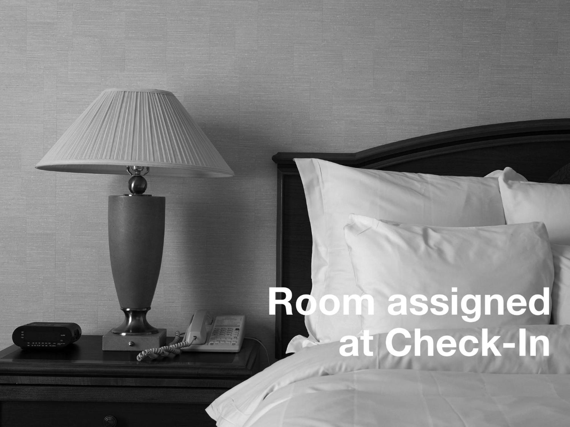 Hotel & Suites Normandin Quebec Room photo