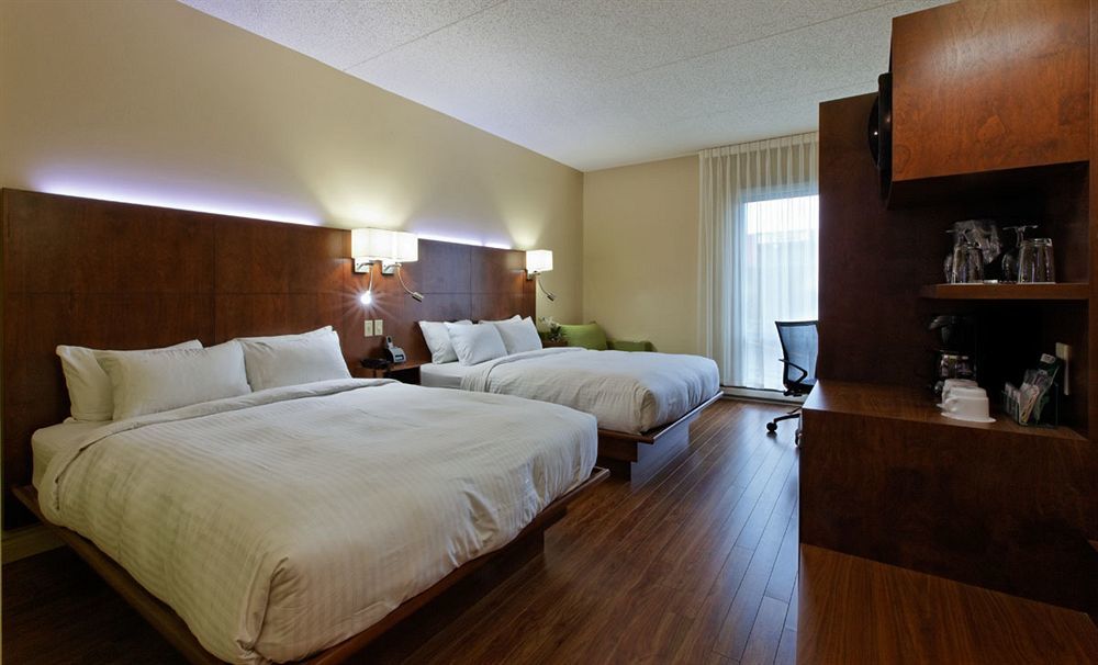 Hotel & Suites Normandin Quebec Exterior photo